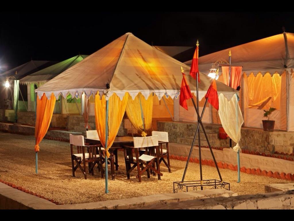 The Mama'S Resort & Camp Jaisalmer Værelse billede